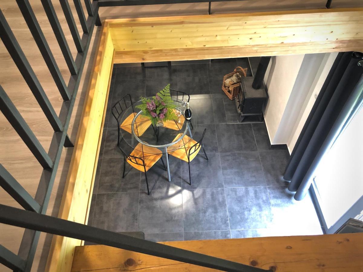 Mezonetovy Apartman S Terasou Na Samote V Lese Vlkava ภายนอก รูปภาพ